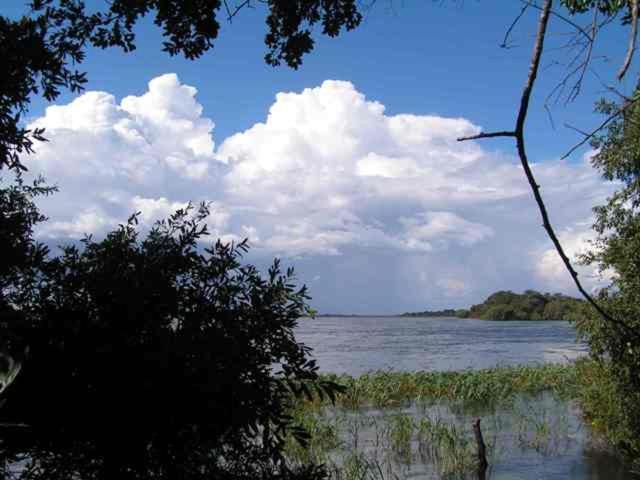 Caprivi Houseboat Safari Lodge Katima Mulilo Eksteriør bilde